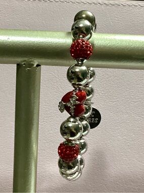 Silver Beaded Bracelet with Red Heart and Sparkle Beads